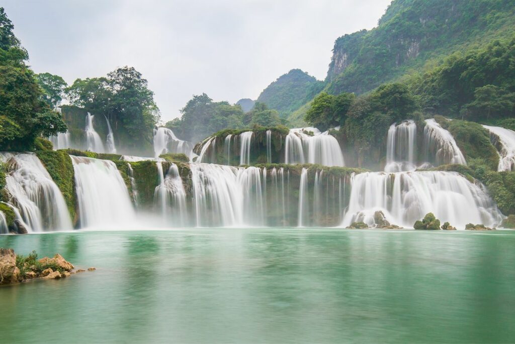 ban-gioc-waterfall-1024x683 (1)