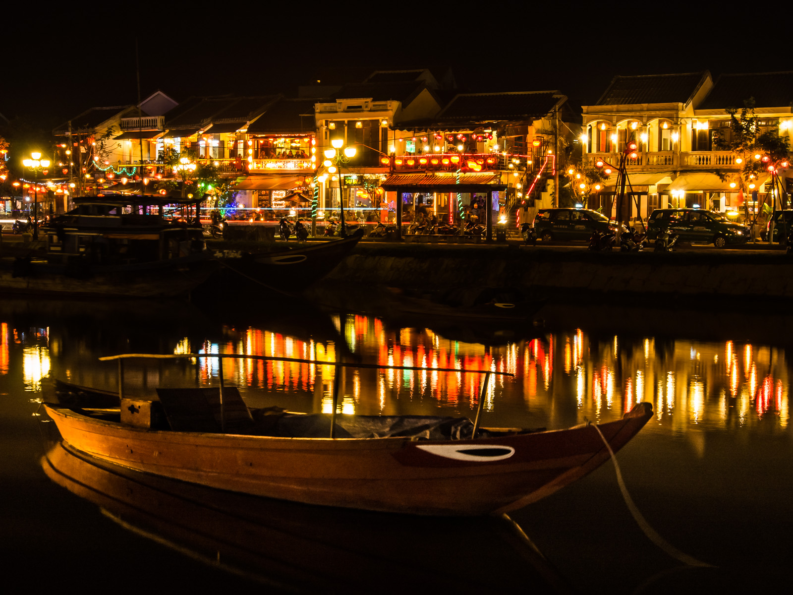 Shot of the night life in Hoi An.  Along the waterway, tons of restaurants and bars catering to tourists.