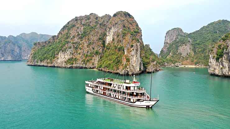 Serenity Cruises 2 day 1 night in Halong Bay and Lan Ha Bay