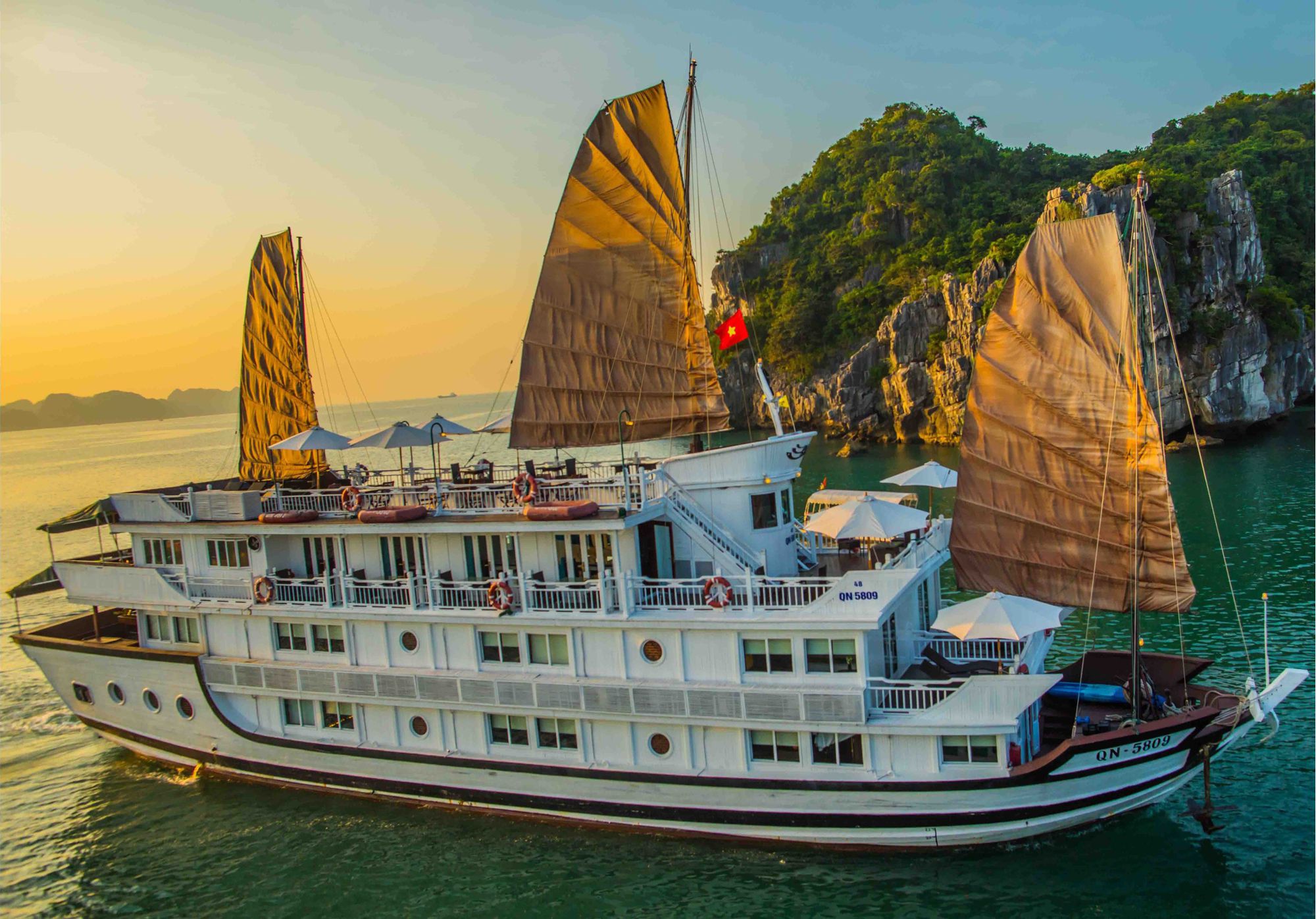 Ha Long Bay Le Journey Cruise 4 *