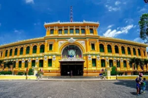 0689b87c e654 4653 be8b 515c429c85929c7132926de3fa67a9 Saigon Central Post Office 1 1.jpg