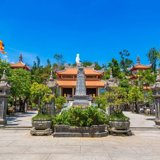 Long Son Pagoda thumb 1