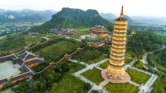 bai-dinh-pagoda-1
