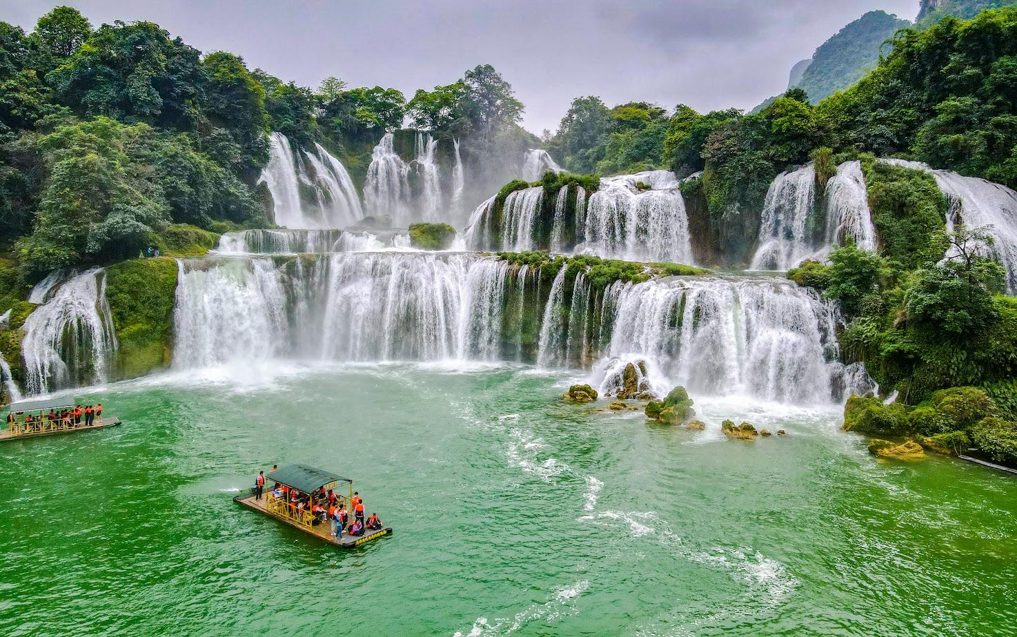 Ban Gioc Waterfall Tours 1