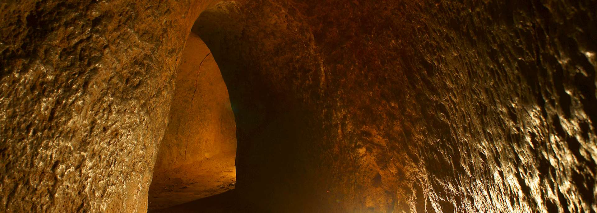 Cu Chi Tunnels Tours banner
