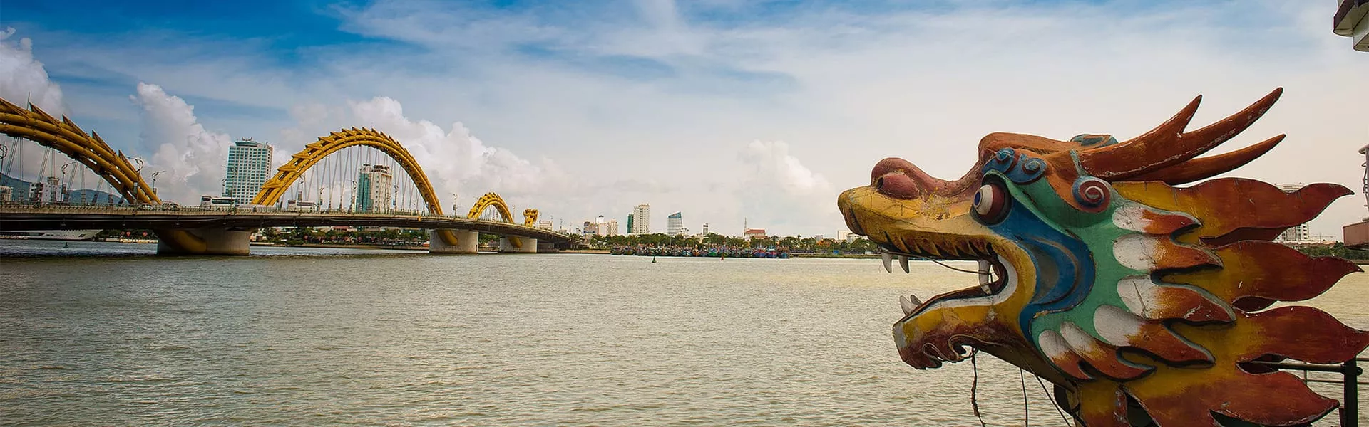 Da Nang Tours banner