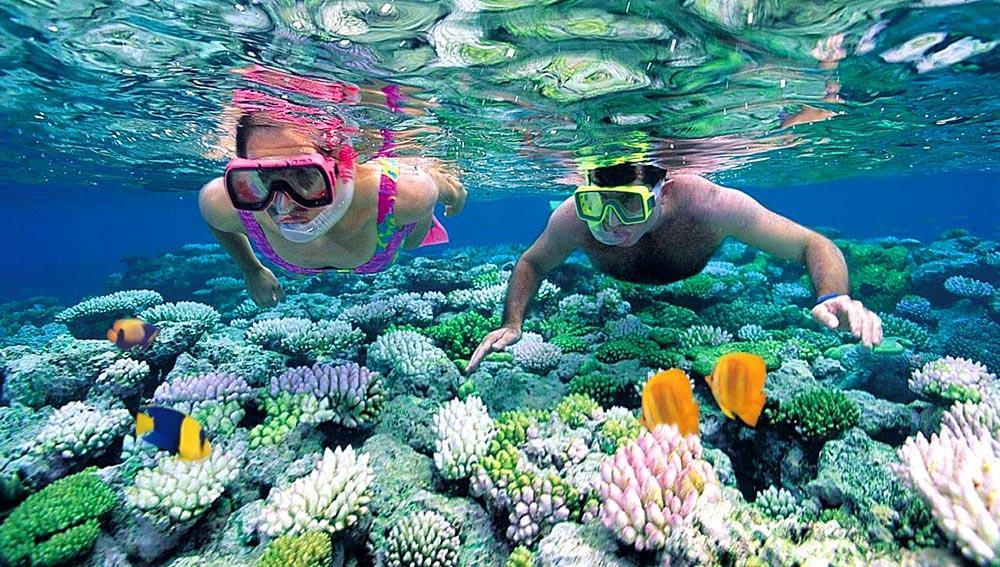Hon mot island snorkeling Nha Trang Beach beautiful beaches and island nha trang1