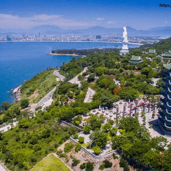 Linh Ung Bai But Pagoda Danang Culture Pham Travel 2 1