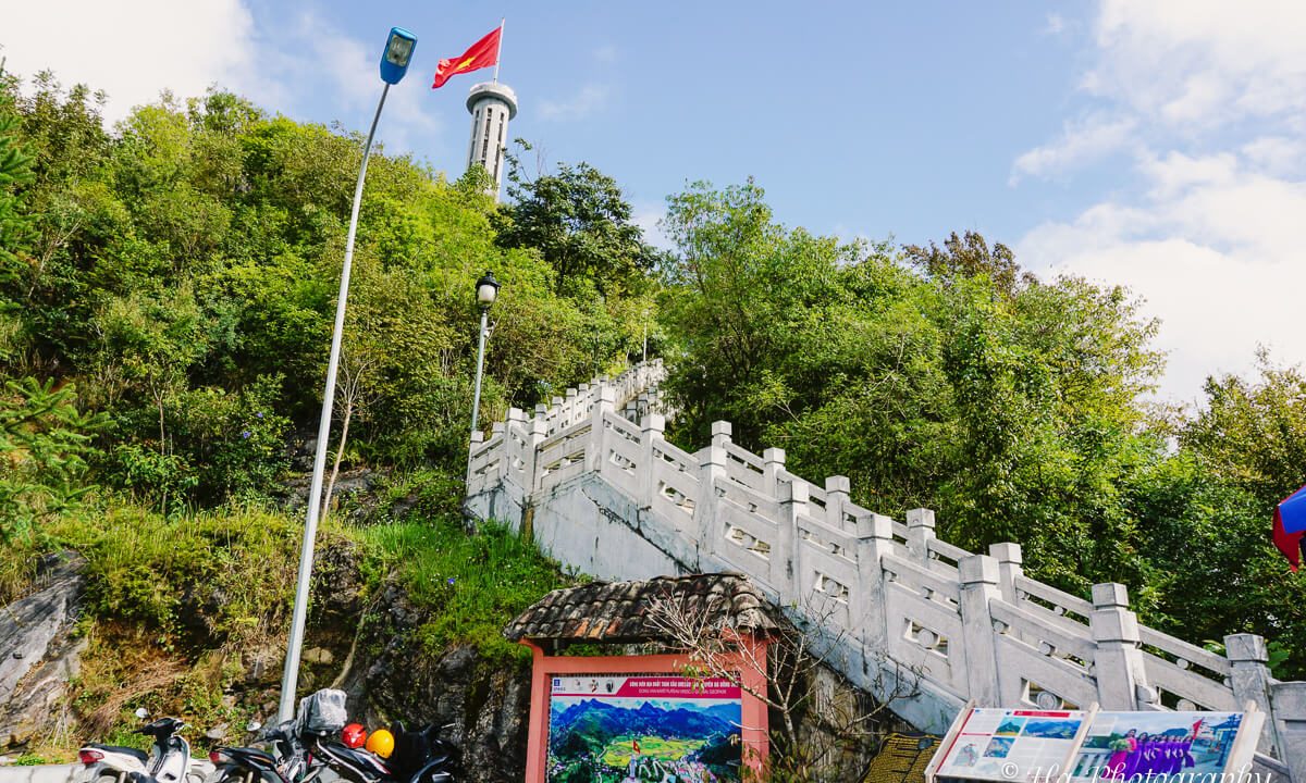 Lung Cu Flag Tower 2