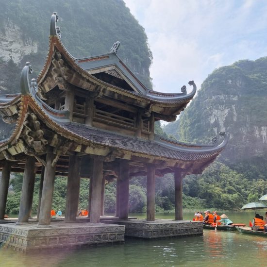 Ninh Binh Tours 3