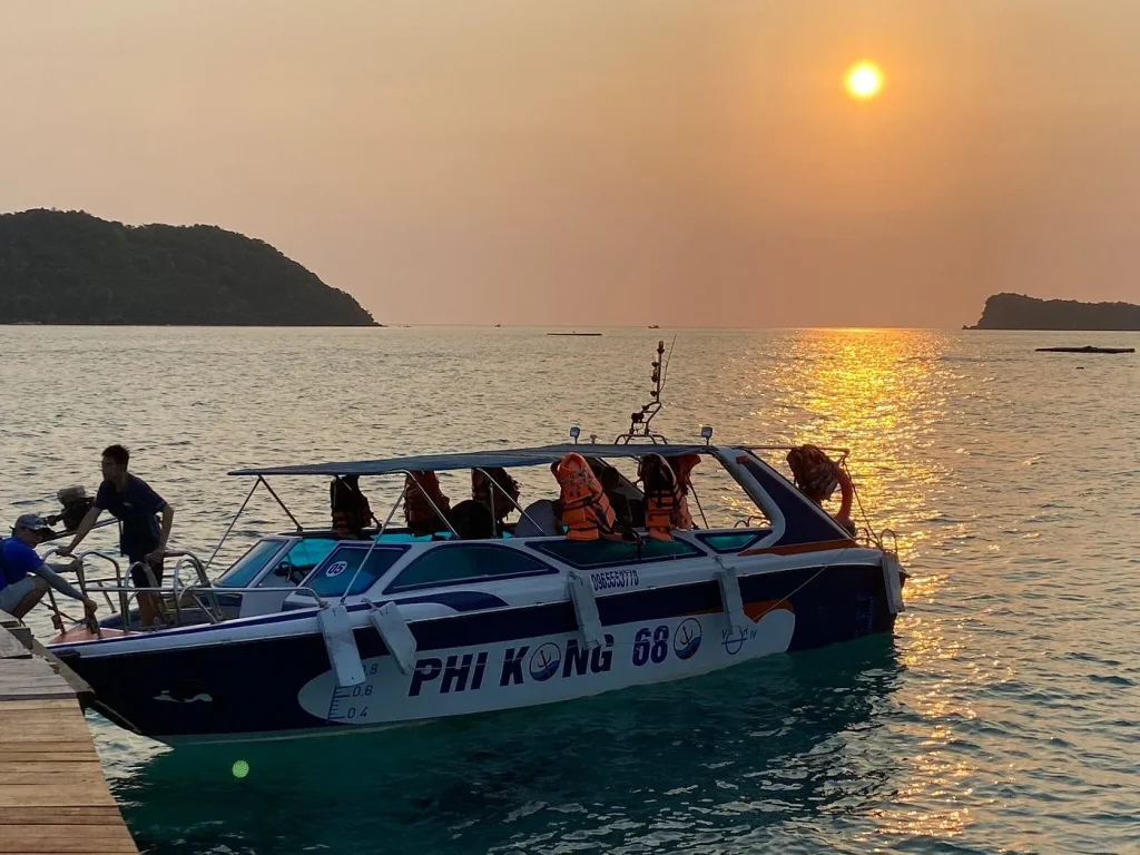 Speed Boat