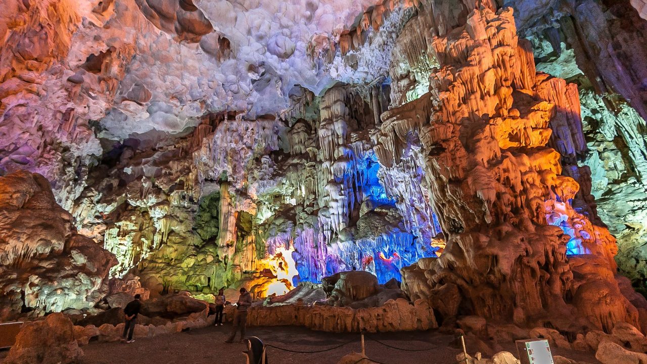 Sung Sot Cave 2