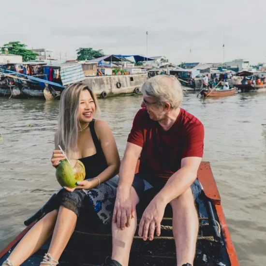 cai rang floating market tour