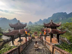 chua phat tich truc lam ban gioc 1