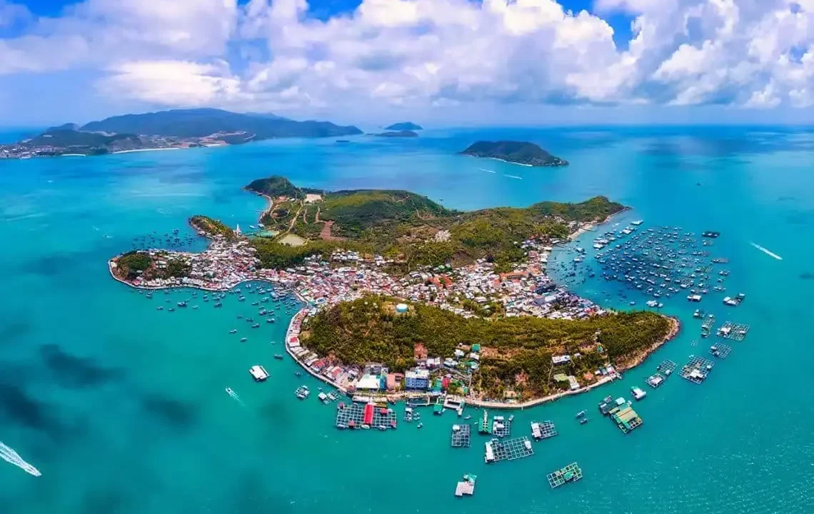 dao hon mieu nha trang 1