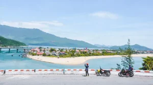 lang co beach hai van pass 1024x569 1