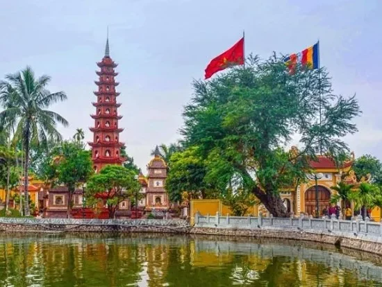 plus belle pagode hanoi vietnam tran quoc