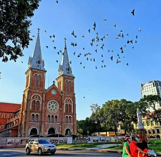 sai gon central post office 06 1675932093 2