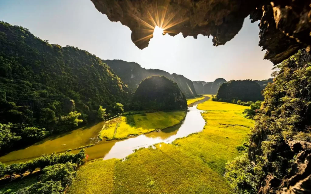 tam coc bich dong ninh binh